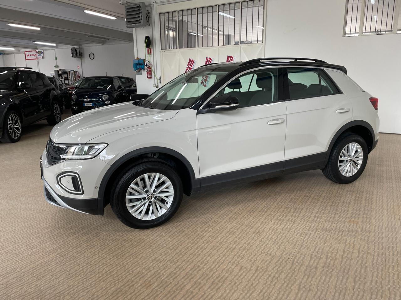 Volkswagen T-Roc 1.0 TSI Life Bicolor