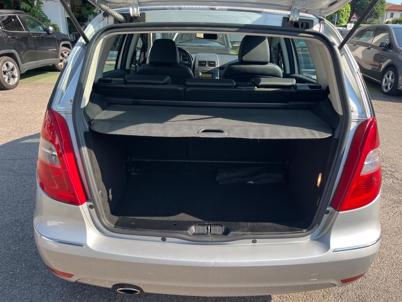 Mercedes A180CDI/cambio automatico/109CV/neopatentato/Euro4 con FAP/unico proprietario