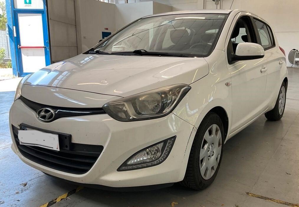 Hyundai i20 1.2 5p. BlueDrive GPL Sound Edition