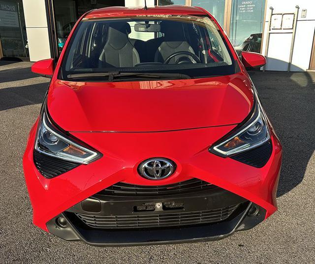 TOYOTA Aygo Connect 1.0 VVT-i 72 CV 5 porte x-play