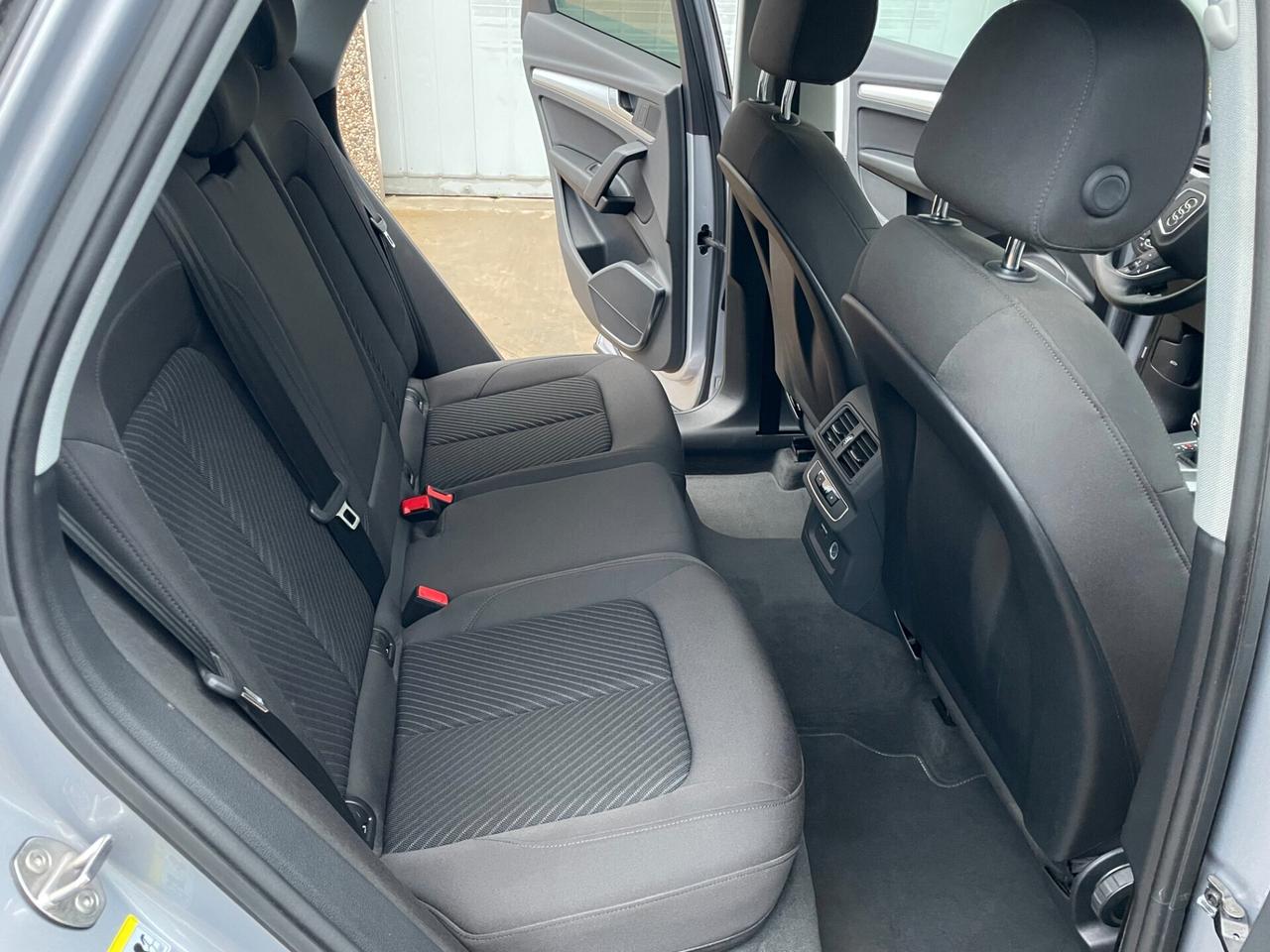 Audi Q5 35 TDI S tronic Business