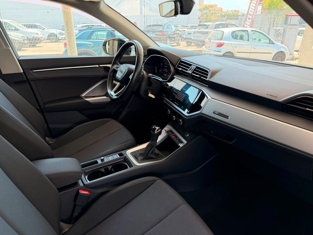 Audi Q3 35 TDI 150CV S-tronic Business Advanced