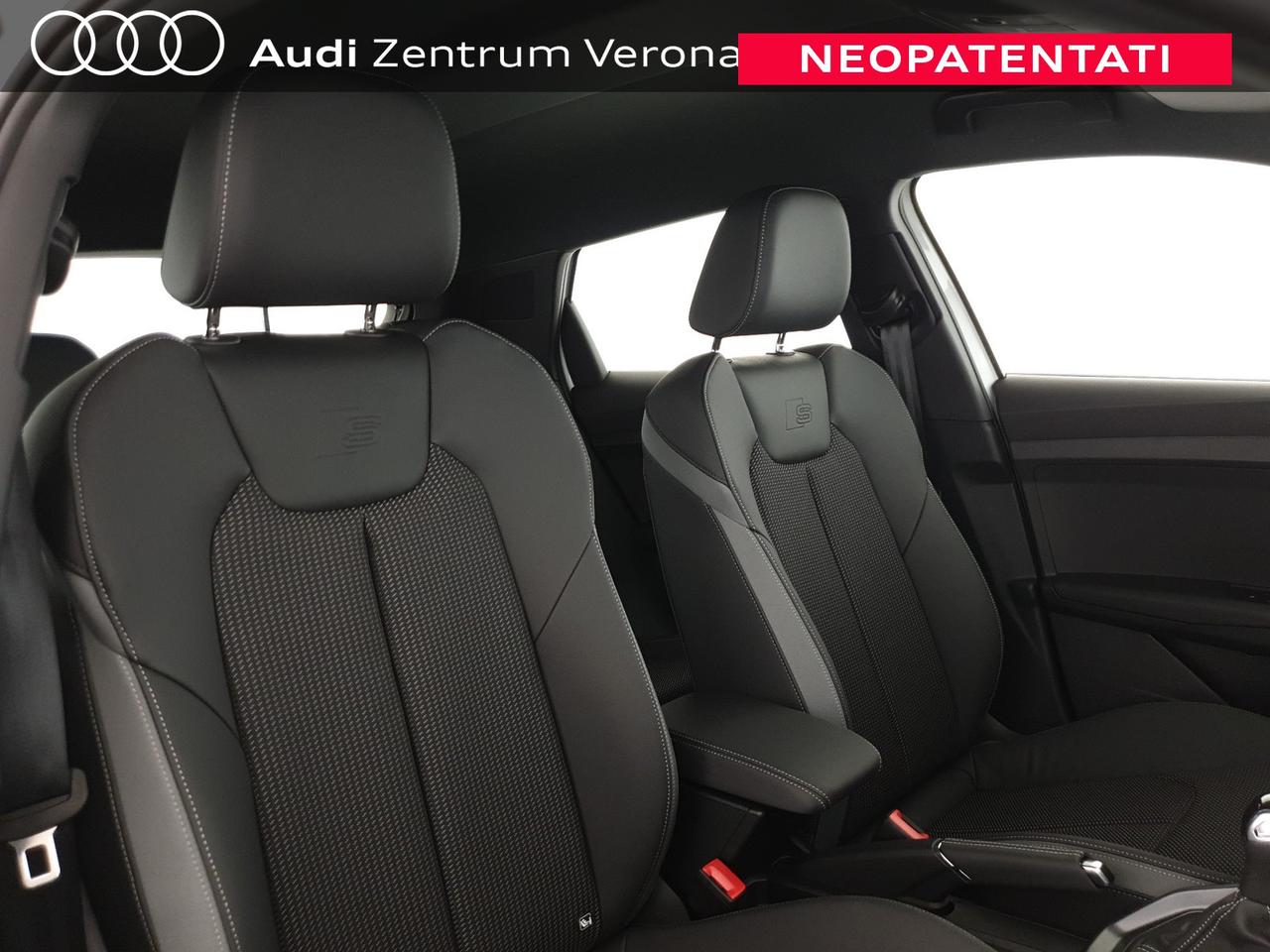 Allstreet 30TFSI 116CV S tronic Identity Contrast