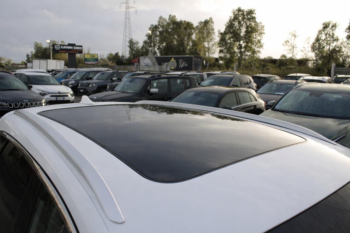 Mg HS 1.5 t Luxury AUTOMATICA e TETTO PANORAMICO