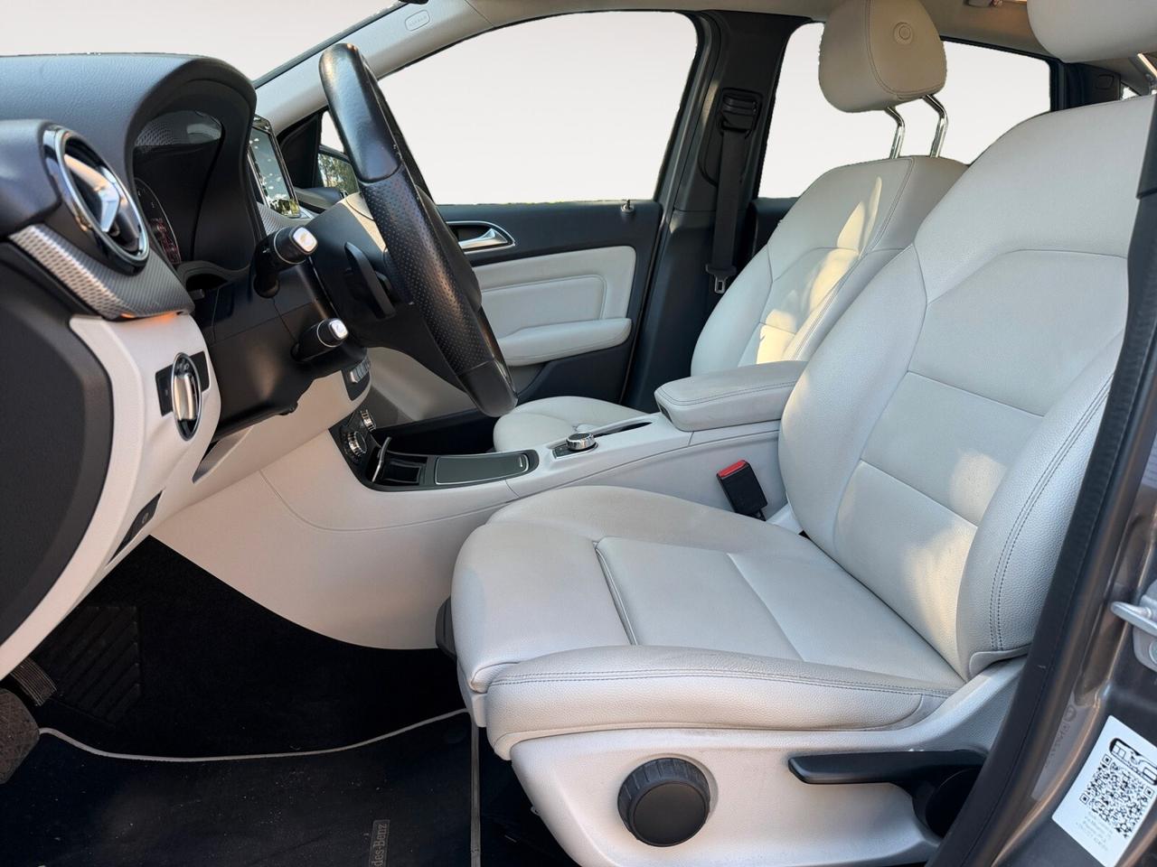 Mercedes-benz B 180 Premium auto FL E6 *UNICO PROPRIETARIO*