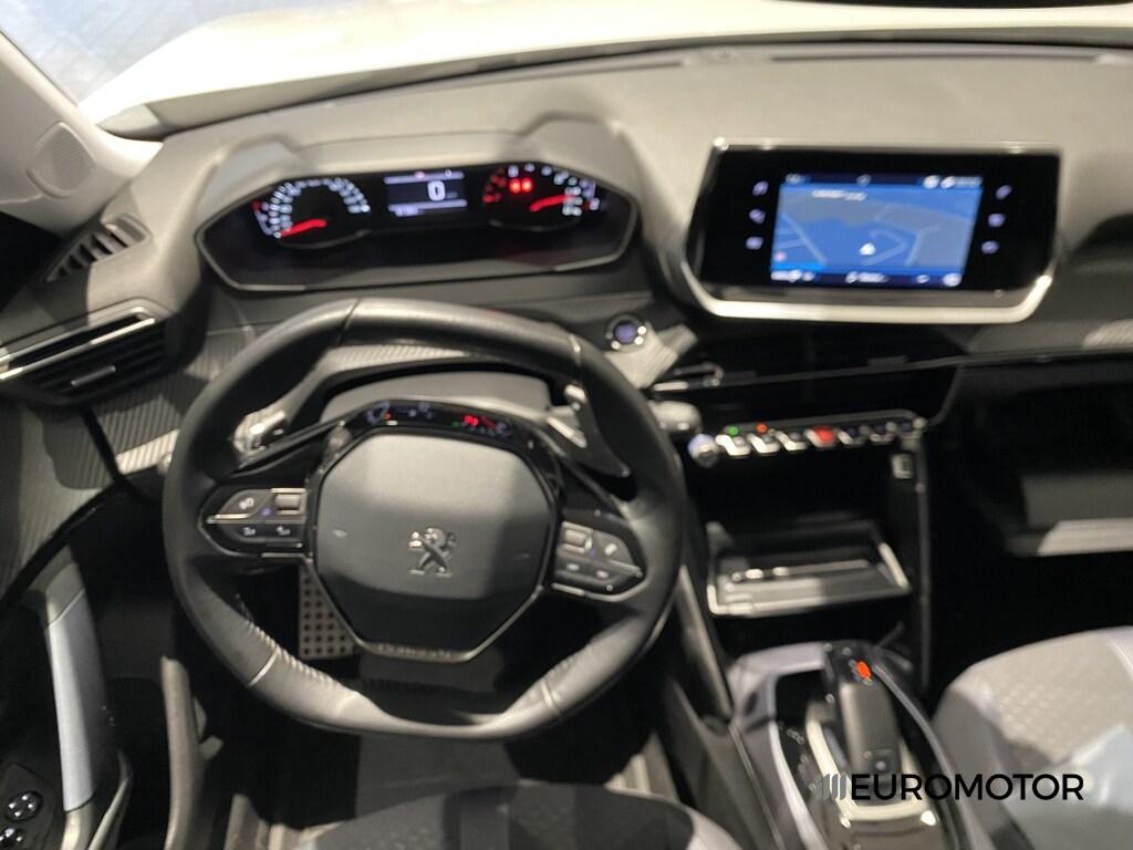 Peugeot 2008 1.5 BlueHDi Allure Navi Pack EAT