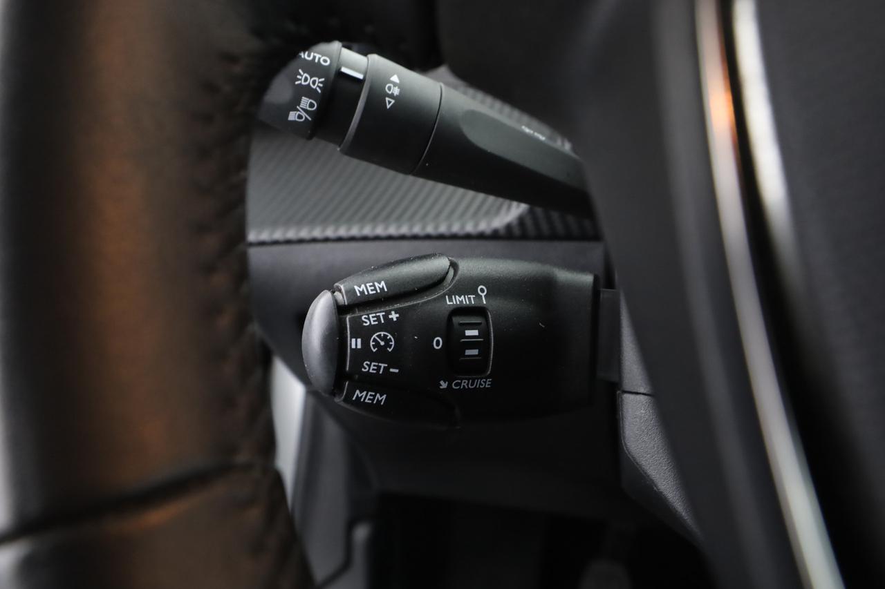PEUGEOT 208 2ª serie 208 PureTech 100 Stop&Start 5 porte Allure