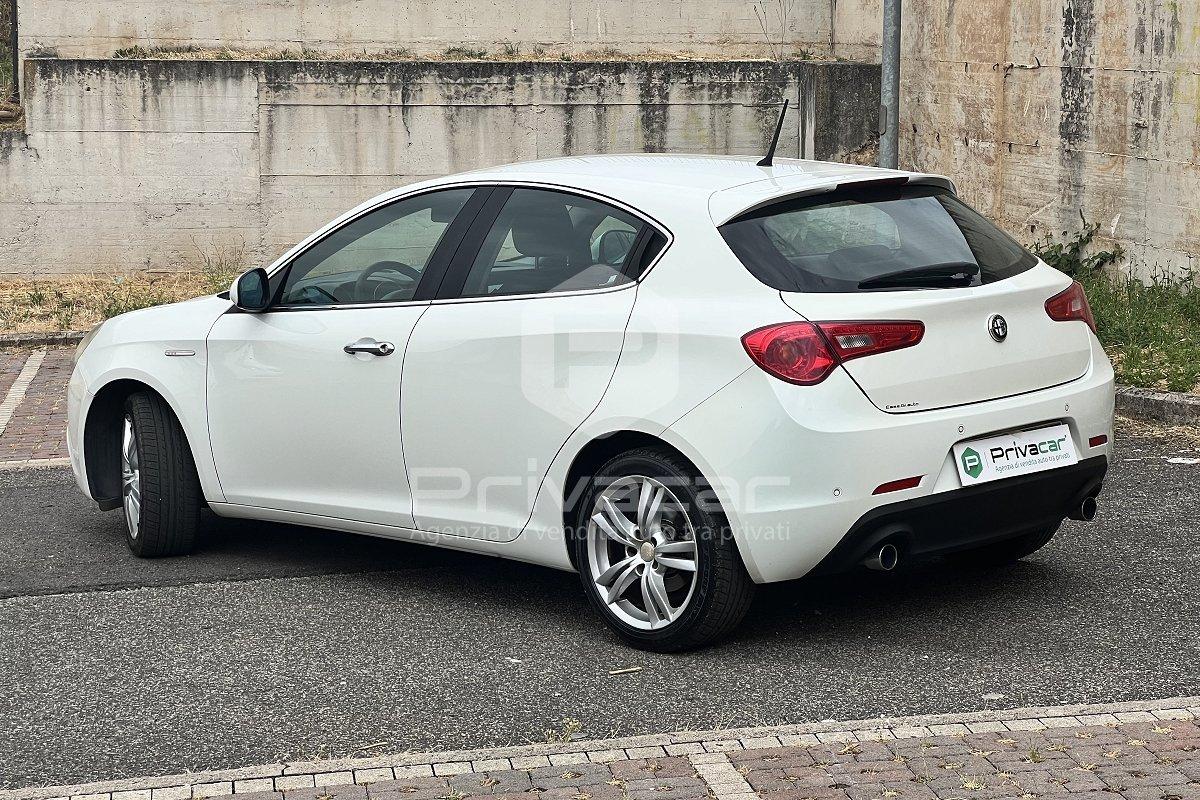 ALFA ROMEO Giulietta 2.0 JTDm-2 170 CV Distinctive