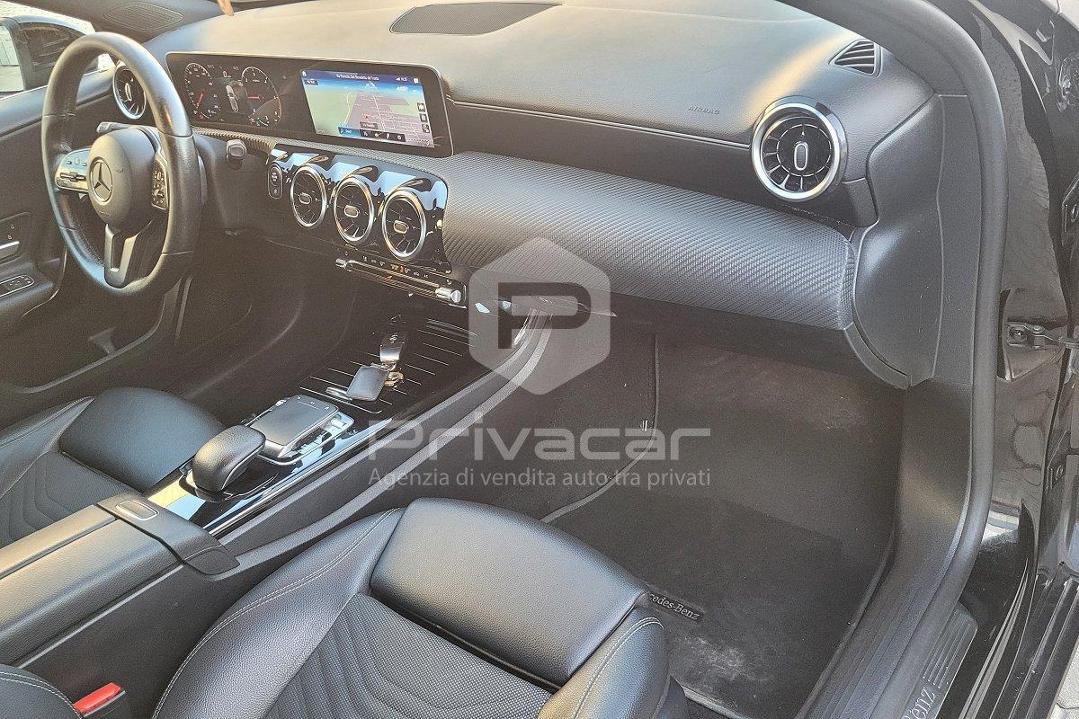 MERCEDES A 180 d Automatic Business Extra
