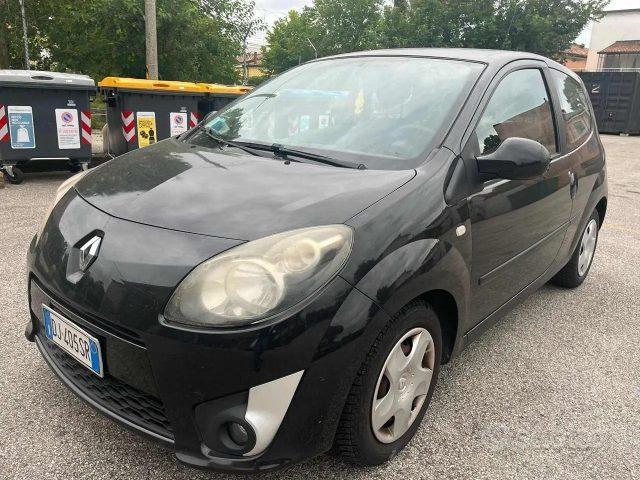 RENAULT Twingo 1.2 16V Initiale