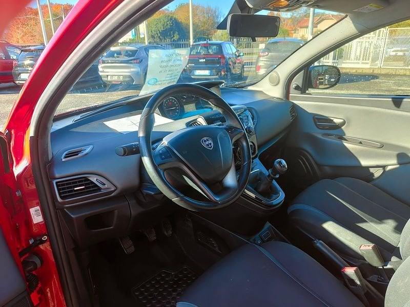 Lancia Ypsilon III 2015 5 Porte 1.2 Ecochic 69cv Gold my16
