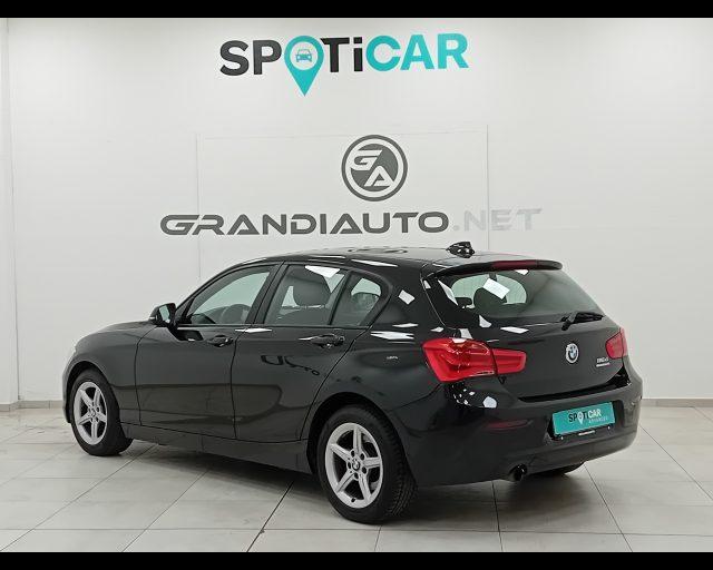 BMW 116 Serie 1 F/20-21 2015 - d 5p Advantage auto