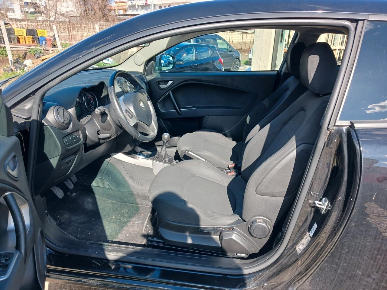 Alfa Romeo MiTo 1.3 JTDm 85 CV S&S Distinctive
