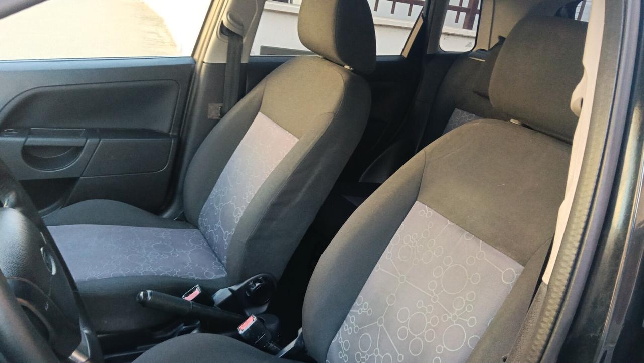 FORD FIESTA 1.4 DIESEL- PREZZO PROMO!