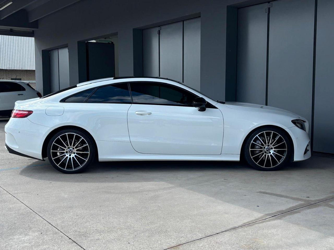 Mercedes-Benz E 300d Coupè