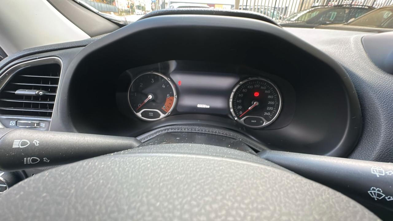 JEEP RENEGADE 1,6 MJ LIMITED SOLI 66MILA KM!