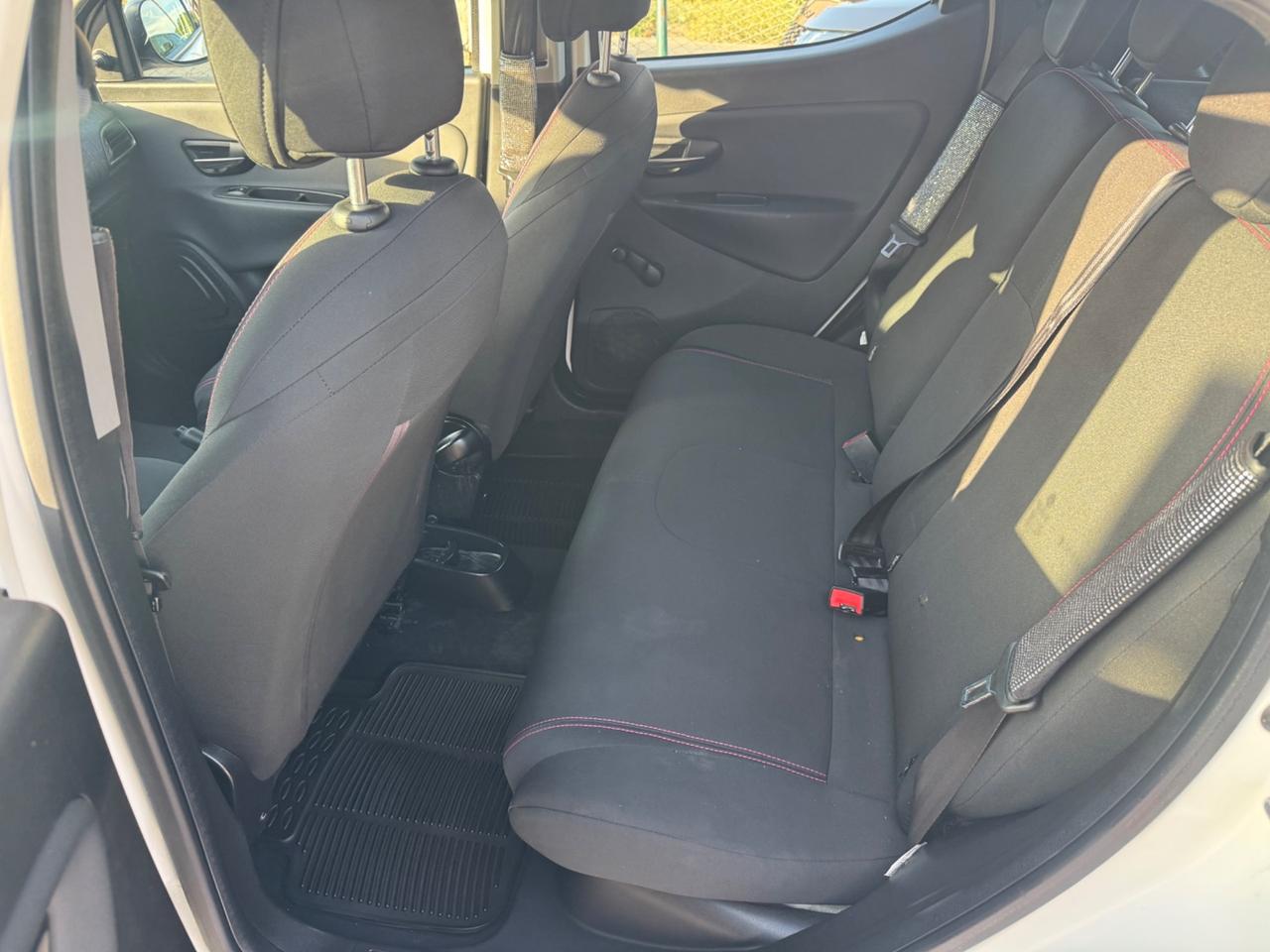 Lancia Ypsilon 1.2 69 CV 5 porte GPL Ecochic Silver