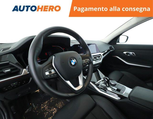 BMW 330 i xDrive Touring Sport