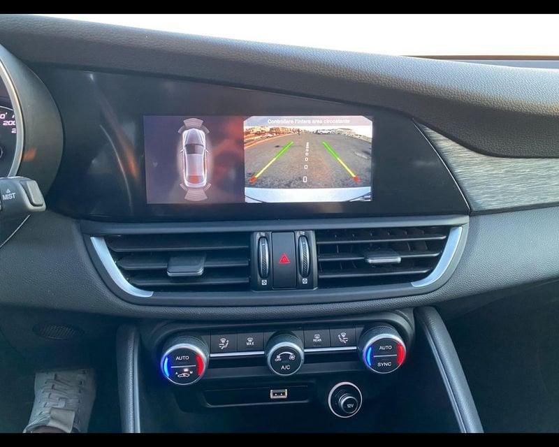 Alfa Romeo Giulia 2020 2.2 t Rosso Edizione 160cv auto