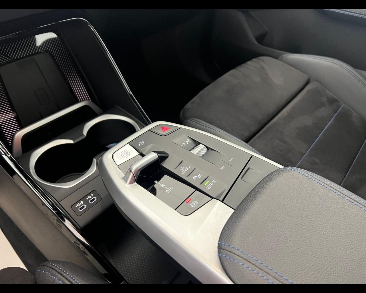 BMW X1 xdrive23d mhev 48V MSport auto