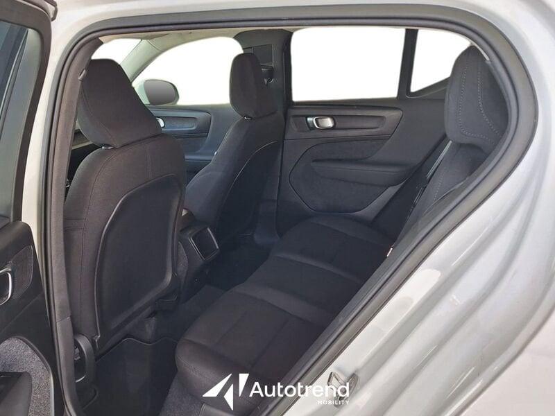 Volvo XC40 T2 129 CV Automatico Core N1 Autocarro