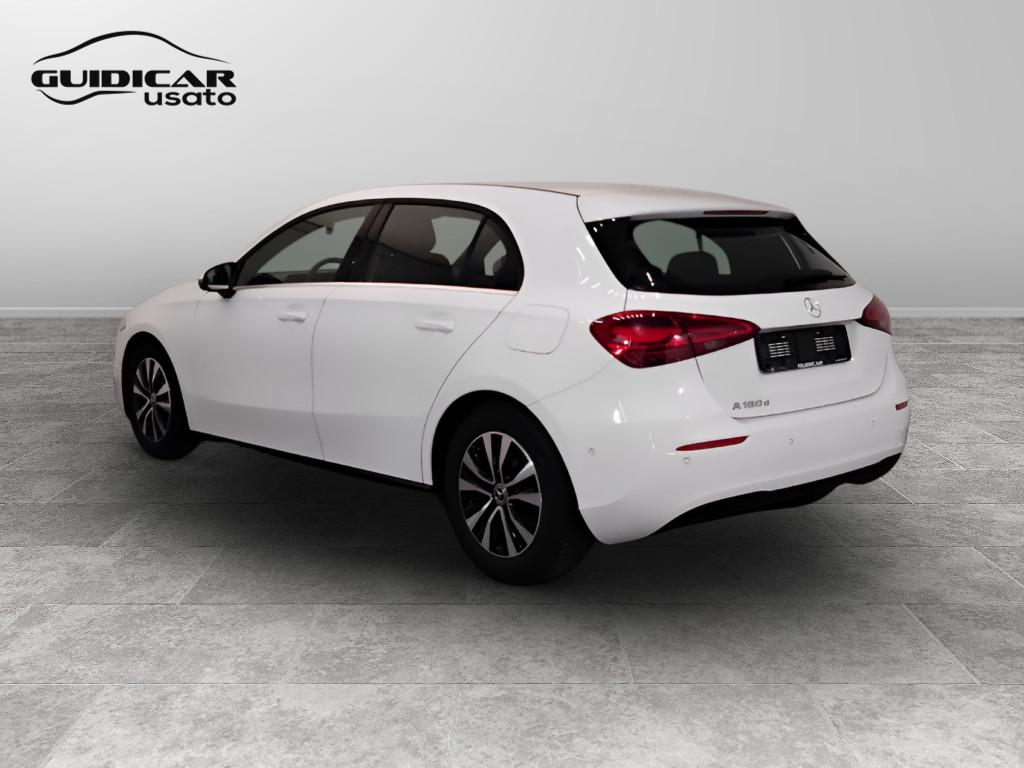 Mercedes-Benz Classe A - W177 2023 - A 180 d Advanced auto