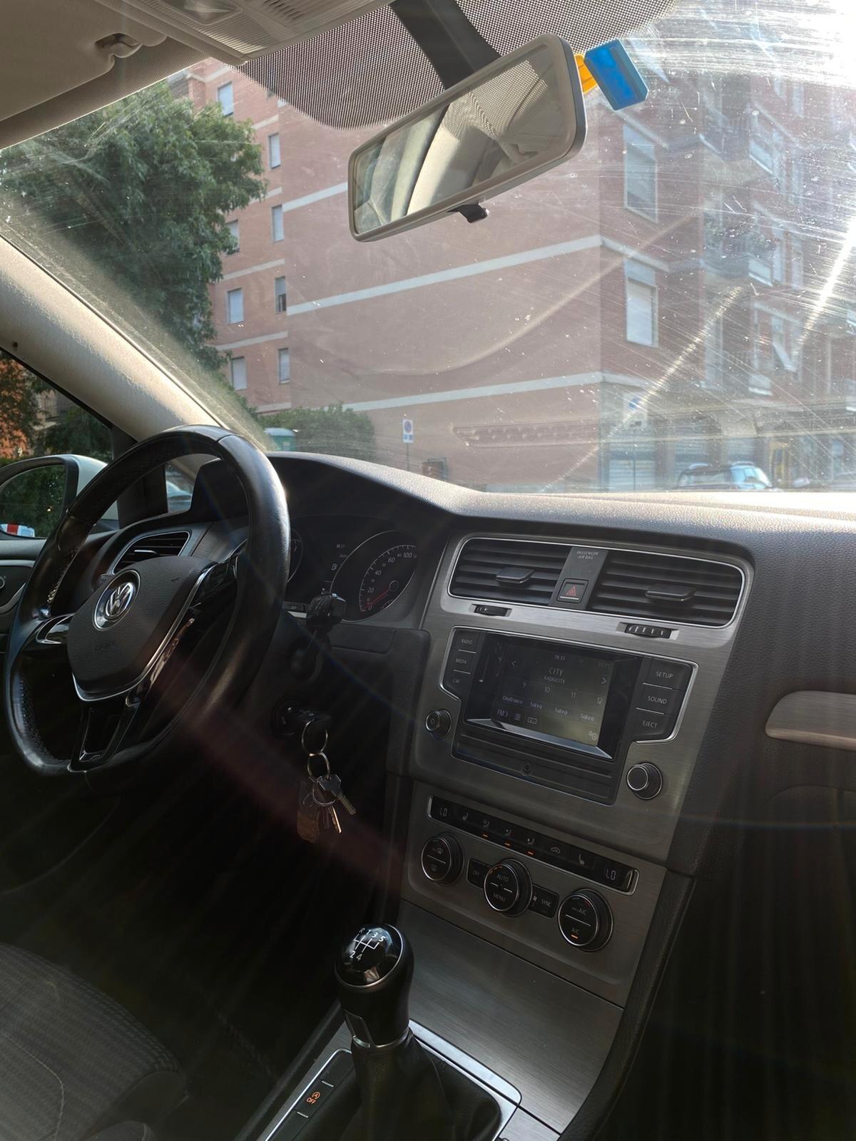 Volkswagen Golf Business 1.6 TDI 5p. Highline BlueMotion Technology