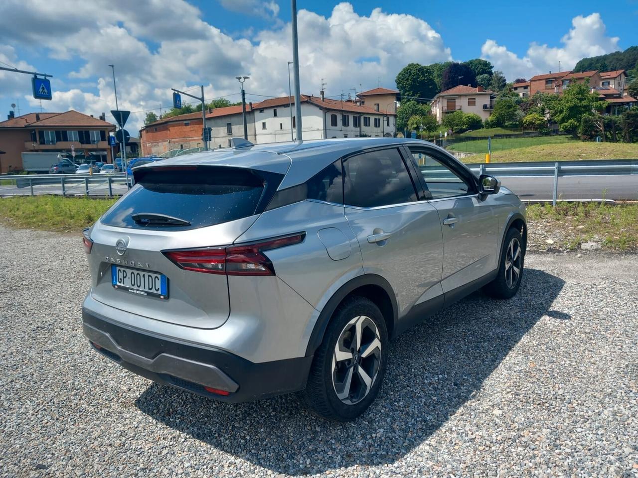 NISSAN Qashqai anno 2023 IBRIDA
