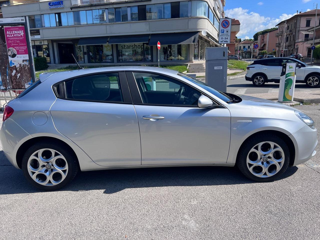 Alfa Romeo Giulietta 1 #10906