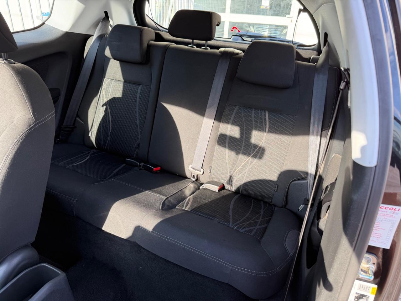Peugeot 208 1.2 VTi 82 CV 3 porte Allure