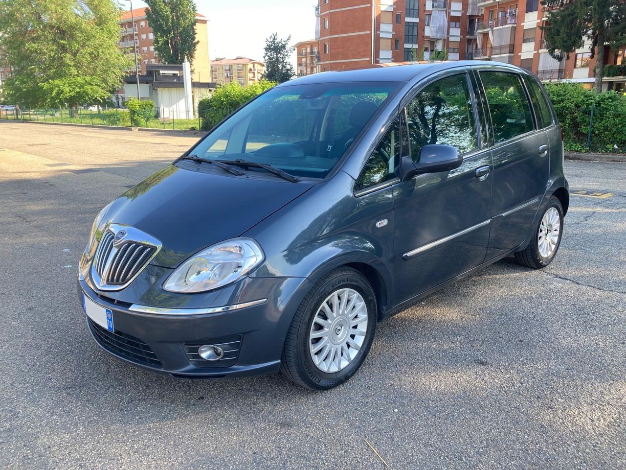 Lancia MUSA 1.3 Multijet 16V 90 CV Oro Plus