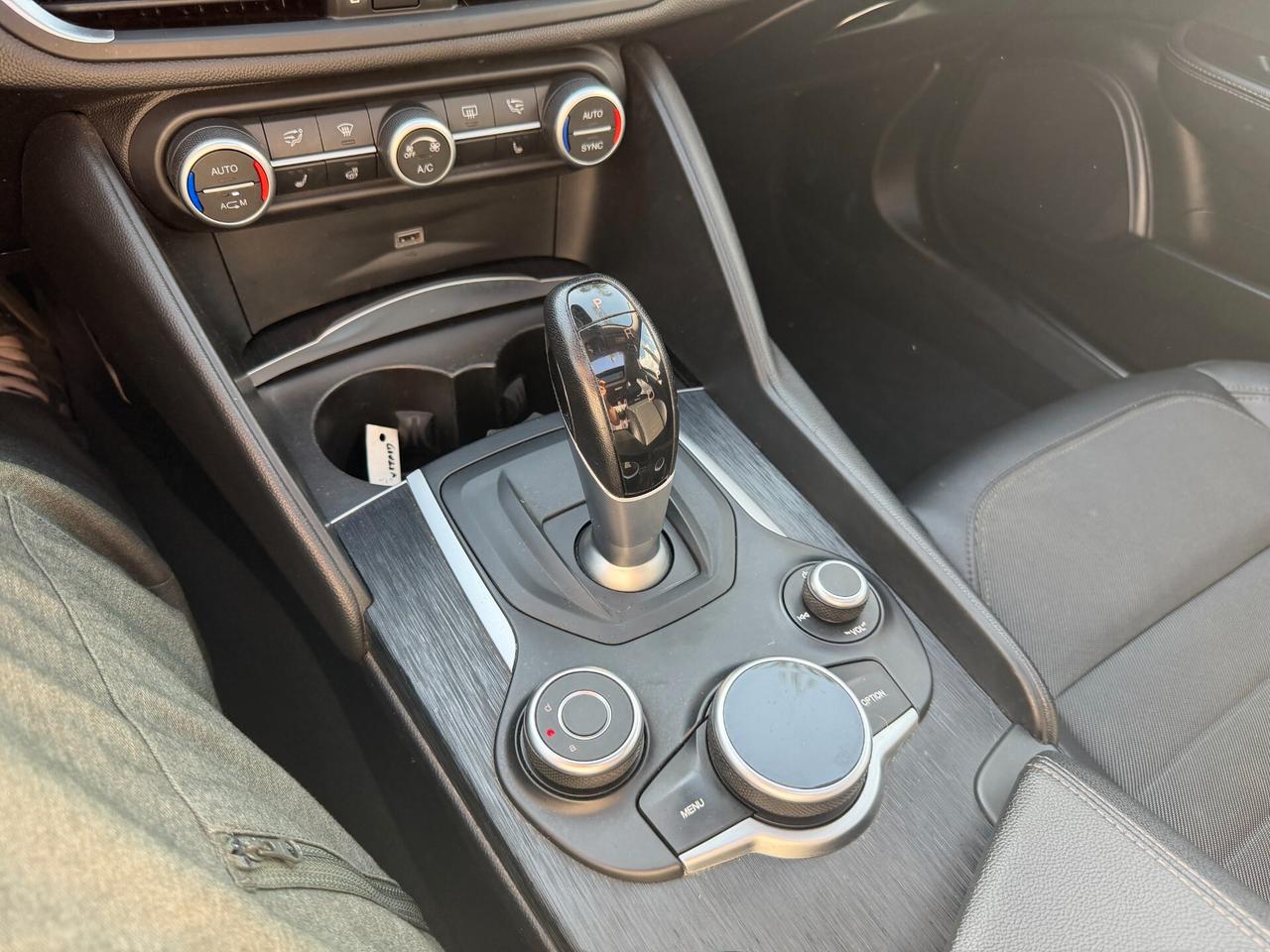 ALFA ROMEO GIULIA 2019 2.2 DIESEL 190 CV *PERFETTA