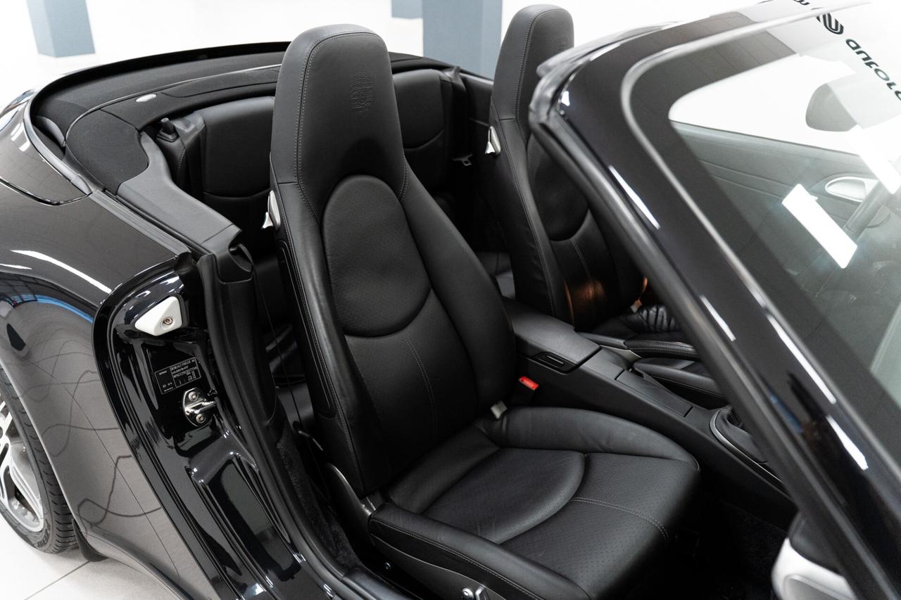 Porsche 911 Carrera S Cabriolet