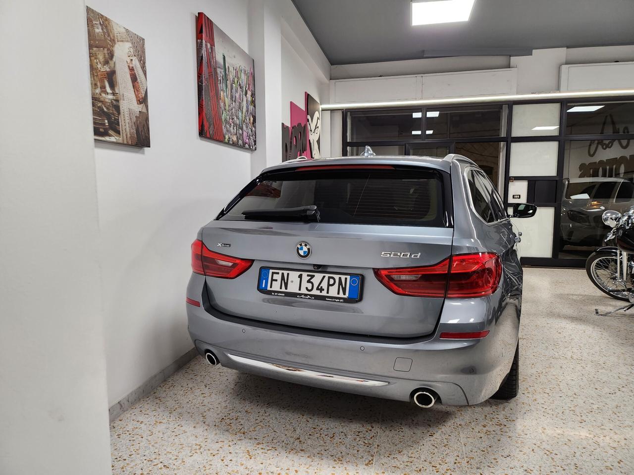 Bmw 520d xDrive Touring Luxury