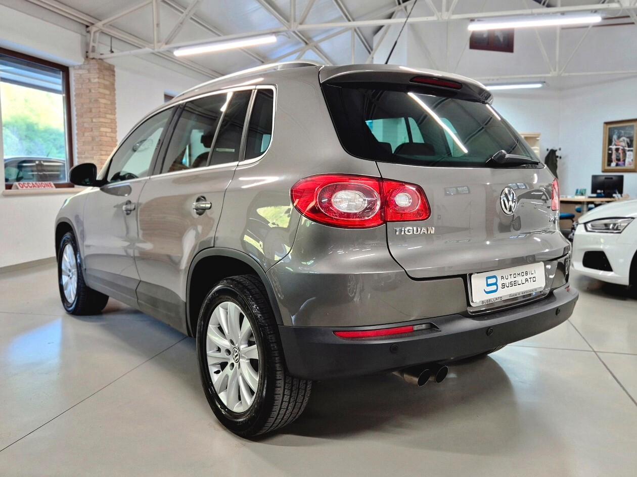 Volkswagen Tiguan 2.0 TDI DPF 4MOTION tiptronic Sport & Style