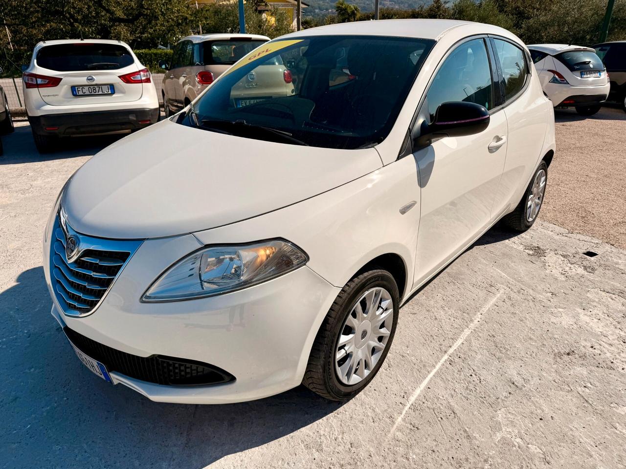 Lancia Ypsilon 1.2 69 CV 5 porte GPL Ecochic Gold