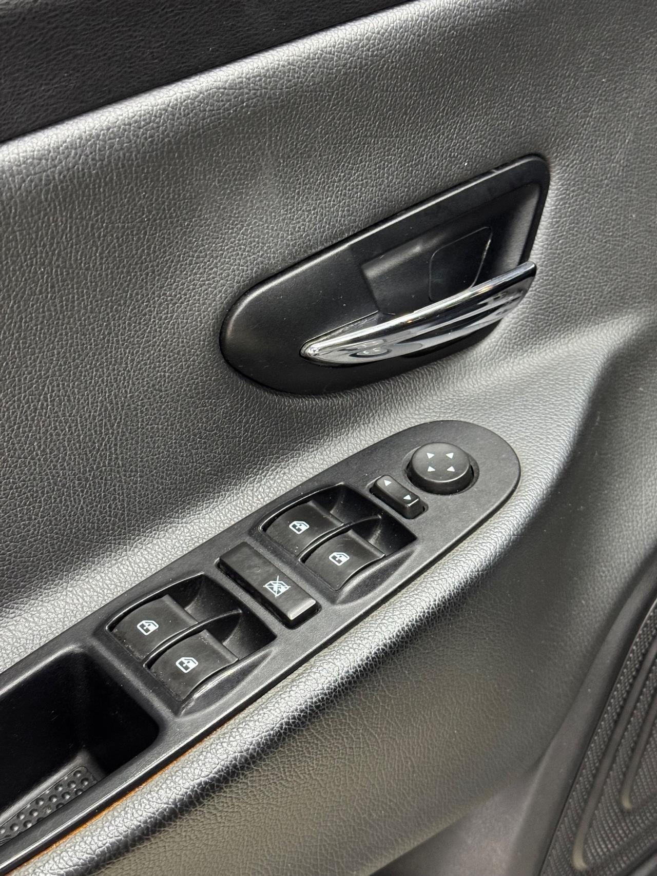 Lancia Ypsilon 1.3 MJT 16V 95 CV MOTORE NUOVO