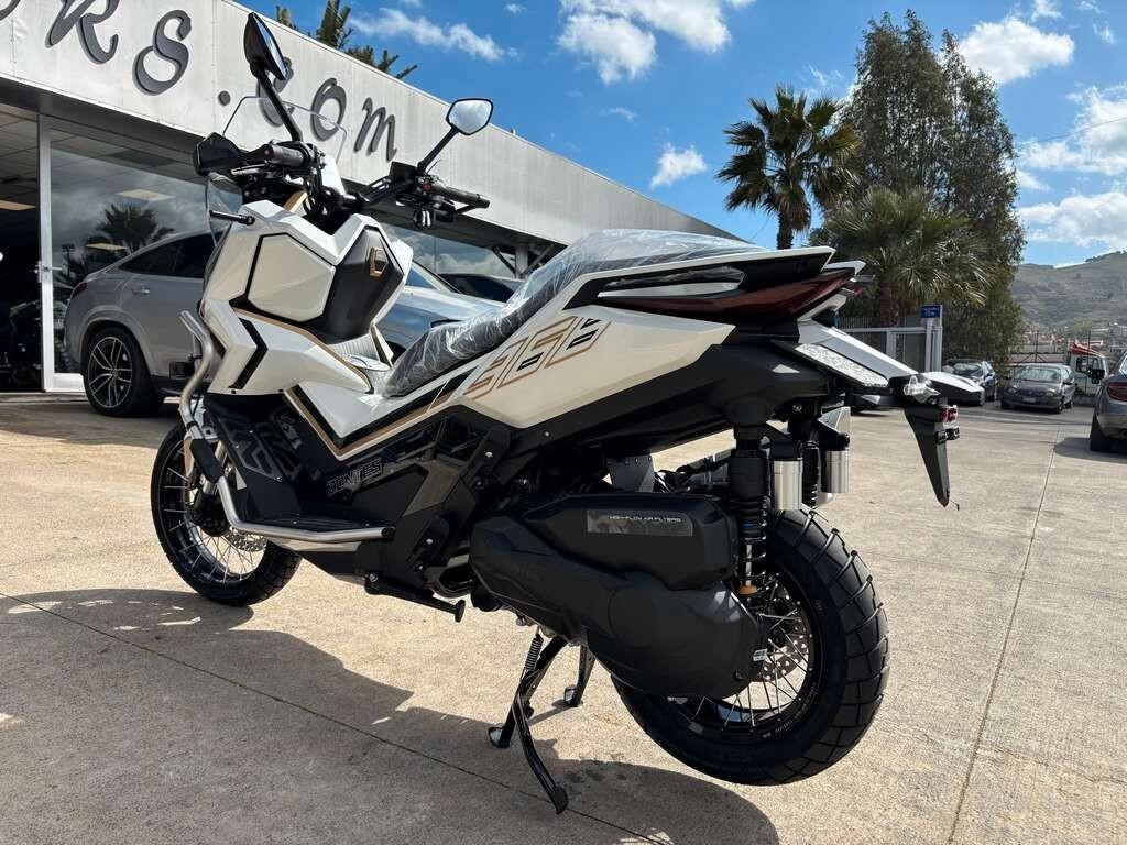 Zontes ZT 368 G Nuovo pronto consegna Vieni qui a scoprirla