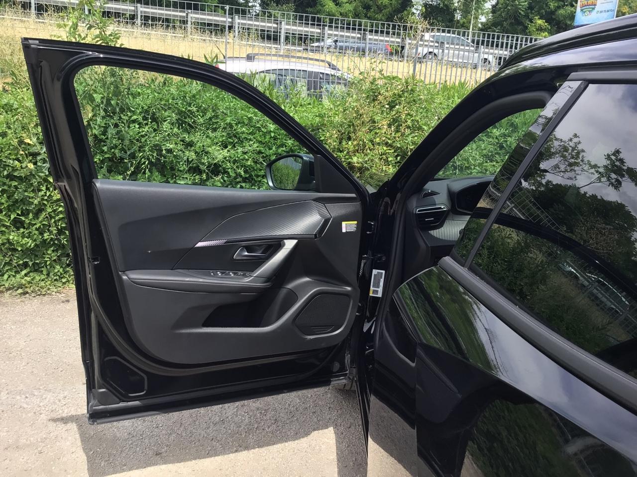 Peugeot 2008 PureTech 100 Cv Allure