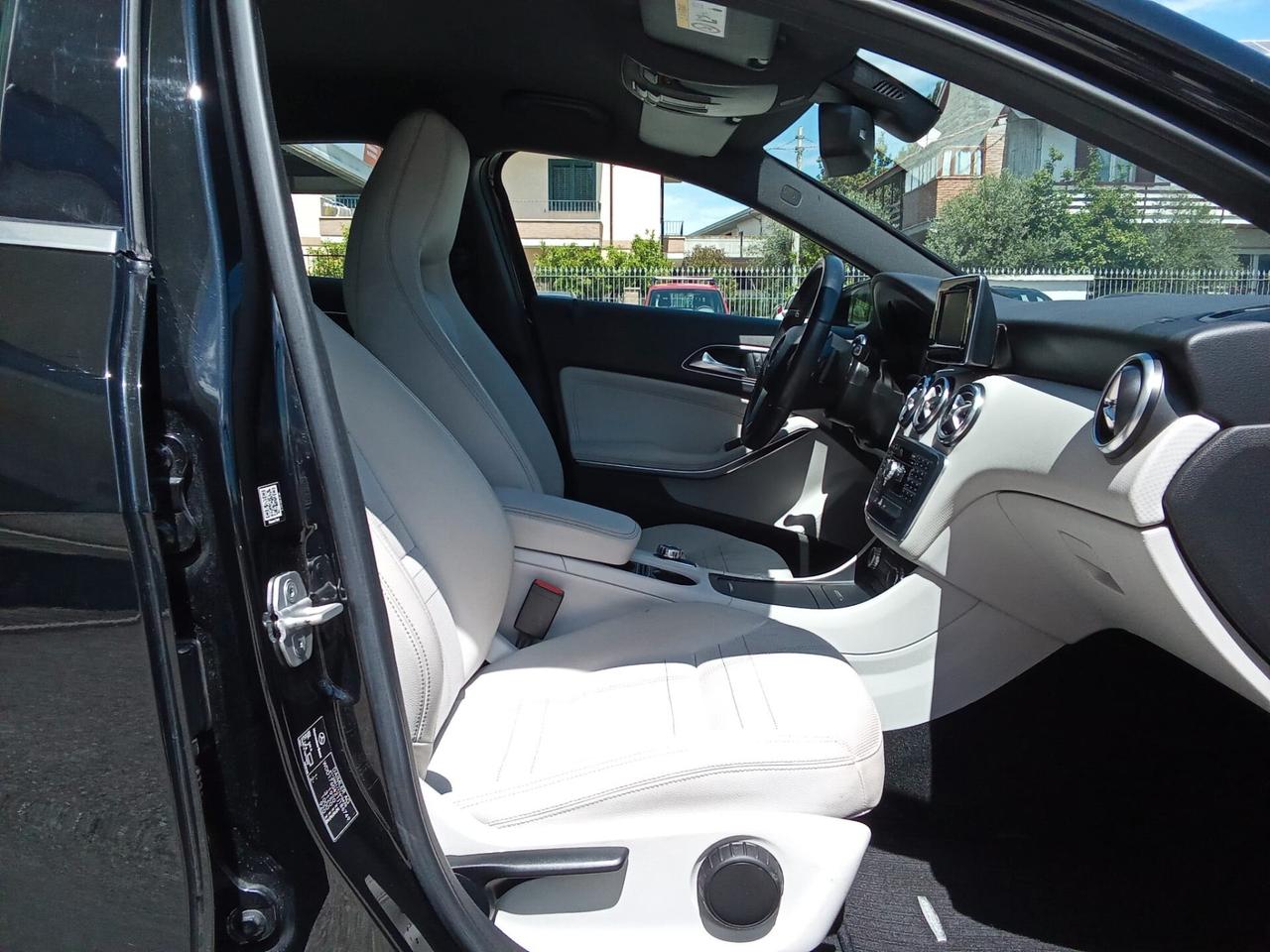 MERCEDES CLASSE A 180 BZ 122 CV BLUEEFFICIENCY PREMIUM AUTO
