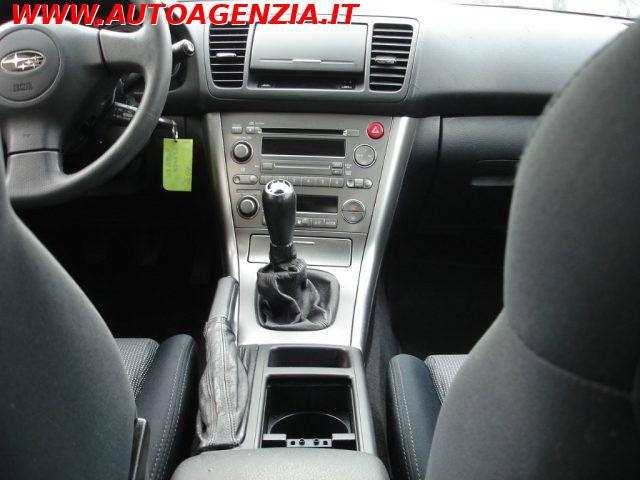 SUBARU Legacy 2.0 16V BERLINA