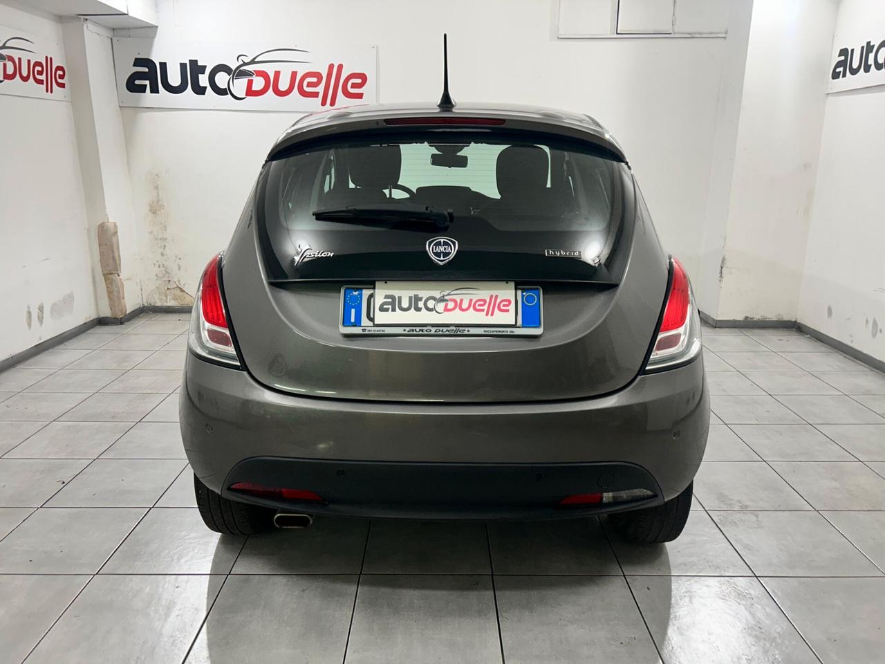 Lancia Ypsilon 1.0 FireFly 5 porte S&S Hybrid Silver Plus