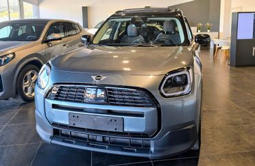 Mini Cooper D Countryman Mini D Favoured Countryman M PLUS