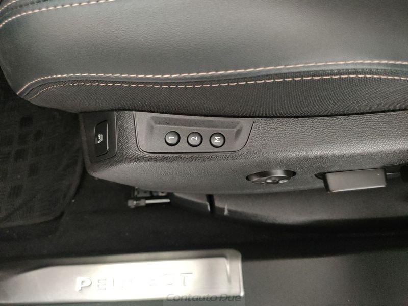 Peugeot 3008 3008 BlueHDi 130 S&S EAT8 GT PACK