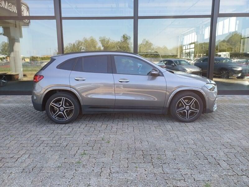 Mercedes-Benz GLA GLA 200 d AMG Line Advanced Plus NIGHT-PACK