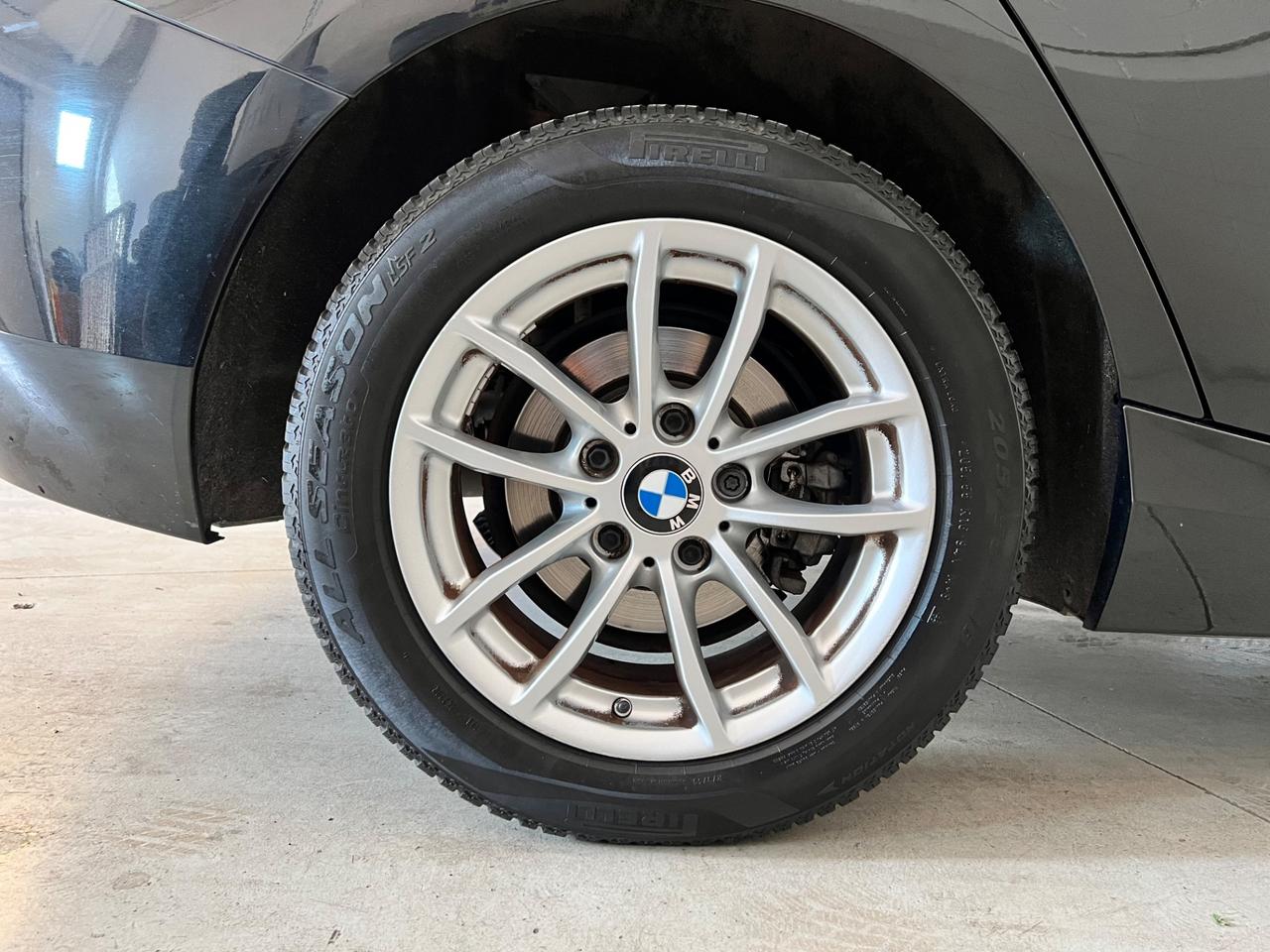 Bmw 116 116i 5p. Advantage