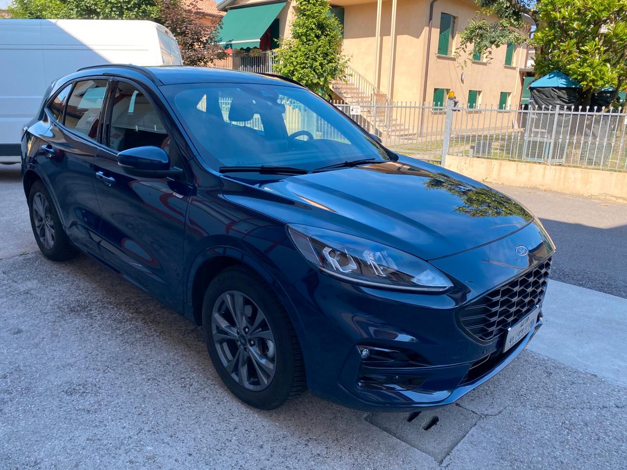 Ford Kuga 2.0 EcoBlue 120 CV aut. 2WD ST-Line - CAMBIO AUTOMATICO