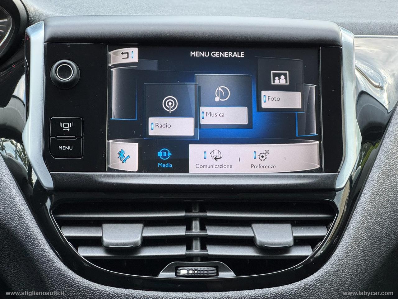 PEUGEOT 208 1.4 HDi 68 CV 5p. Business