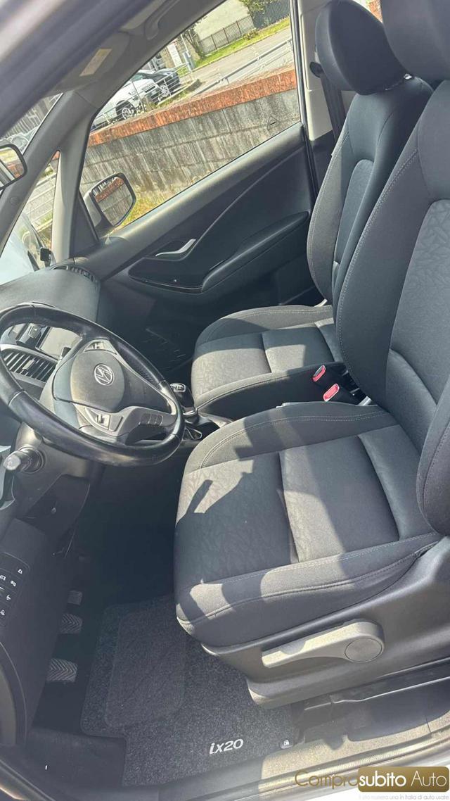 HYUNDAI iX20 1.4 90 CV XPossible