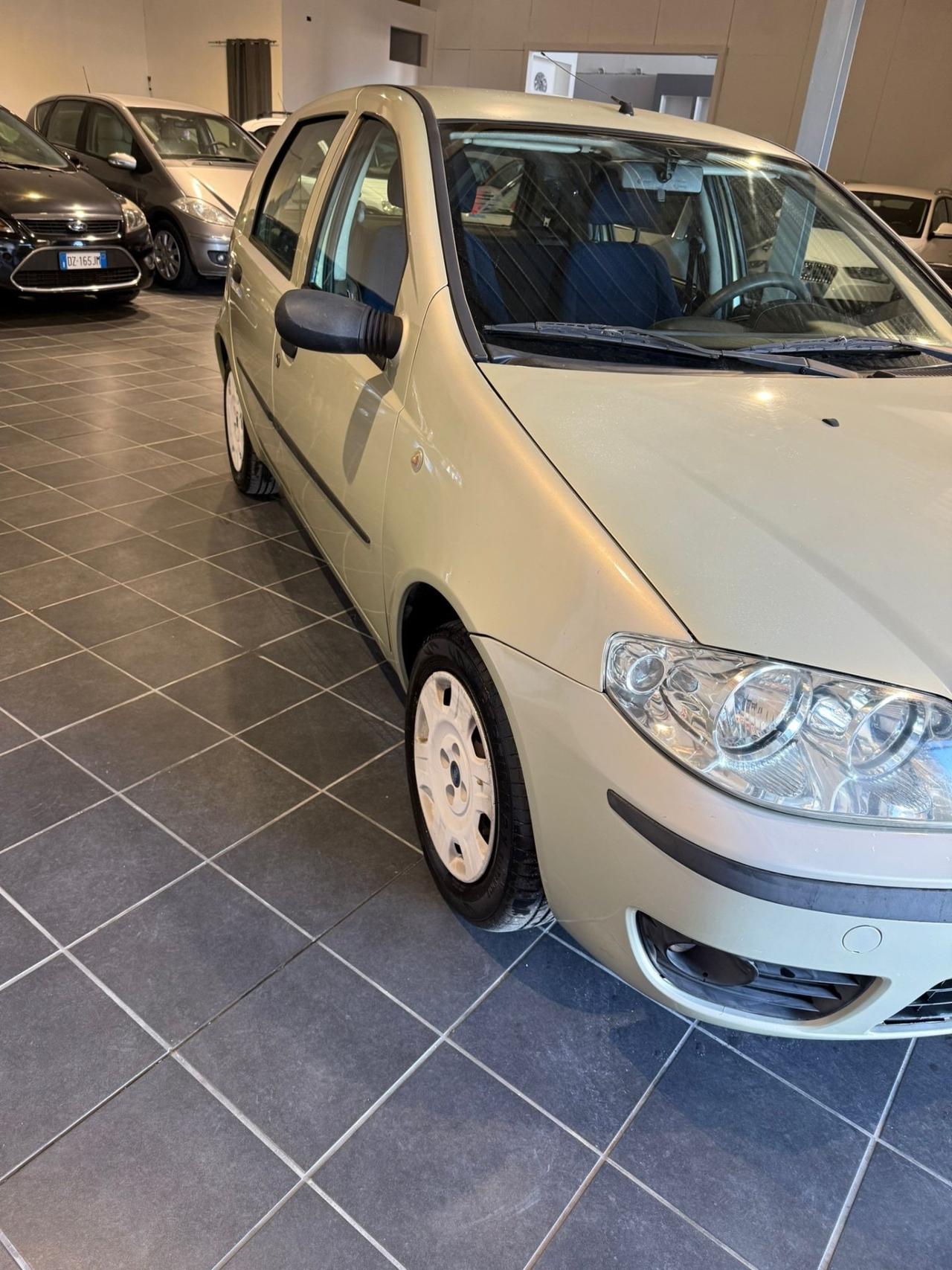 Fiat Punto 1.2 -METANO-NEOPATENTATI